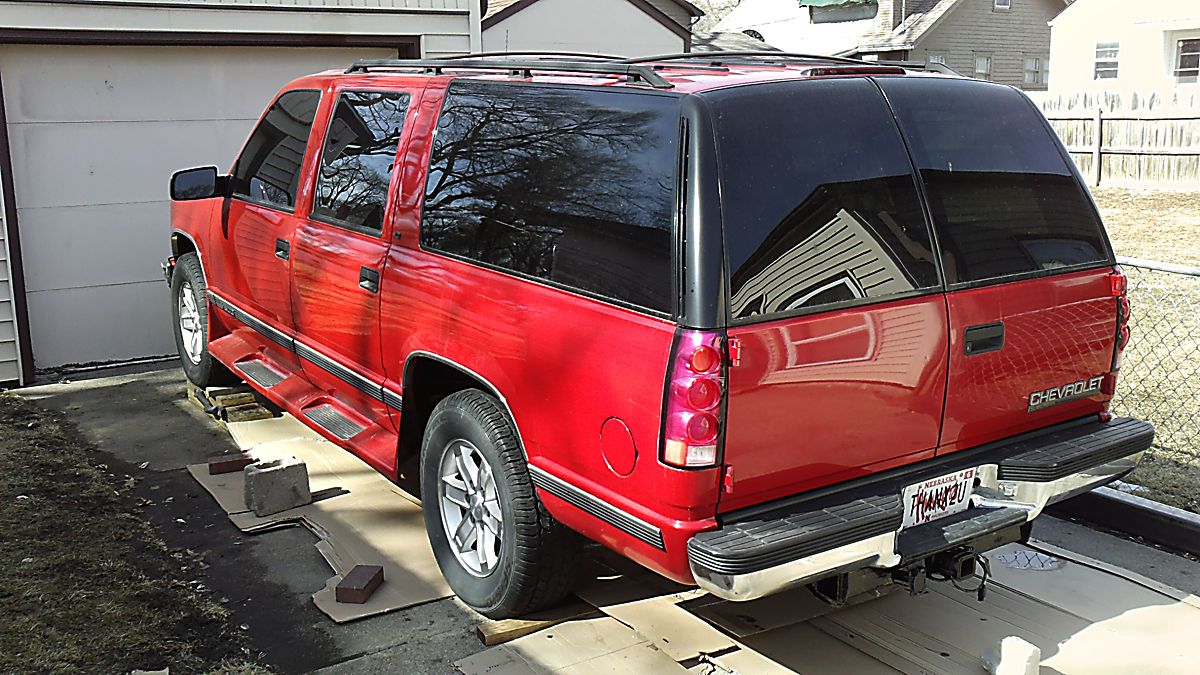96 Chevy Suburban Totally Preserved with USA Fluid