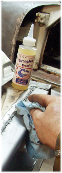 Porsche 356 Restoration Wiping the surface with StrongArm Brand Penetrating Oil Rust Preventative